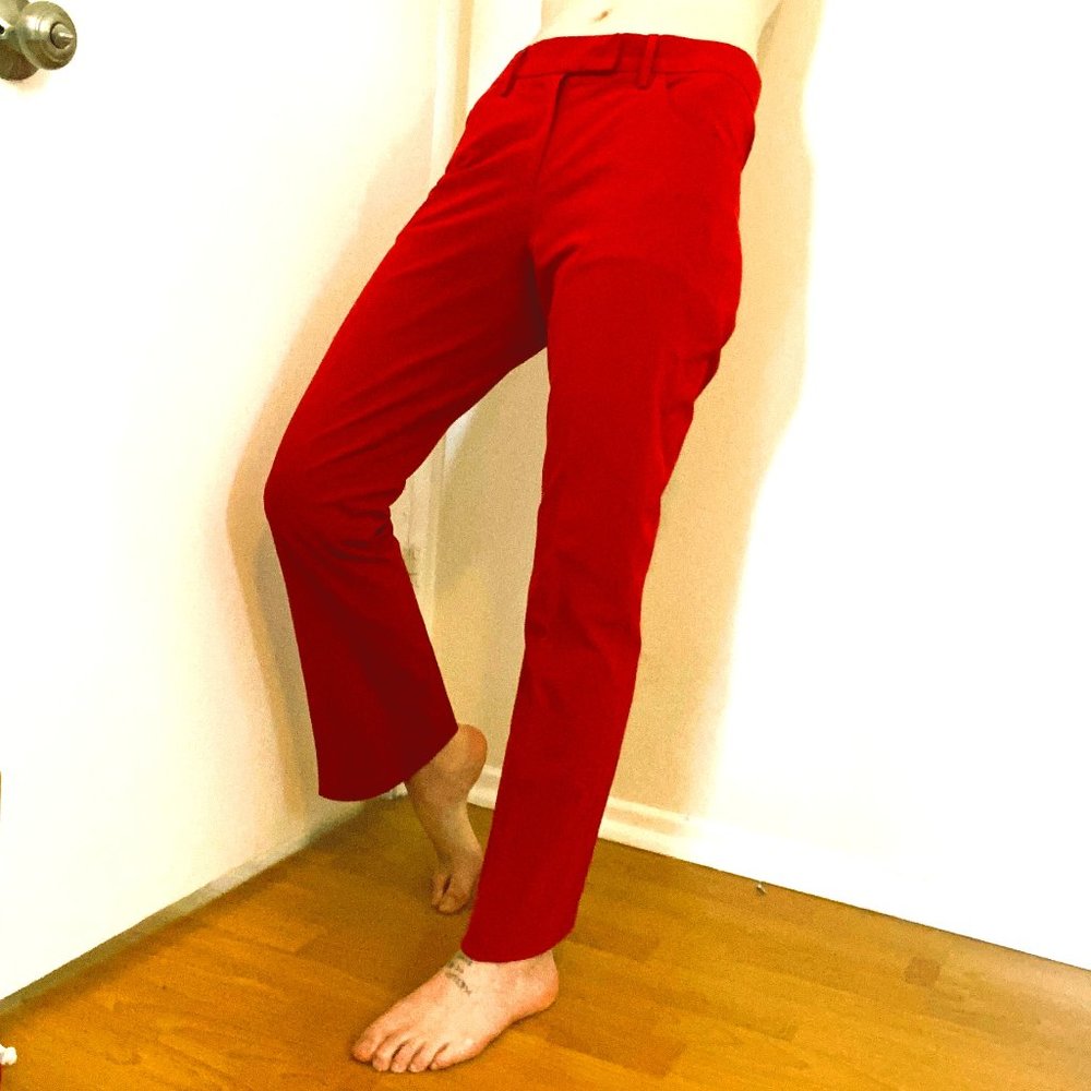 Red Prada Summer Pant